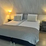 La Maison Du Chevalier - Et Tables D'hotes - Adults Only