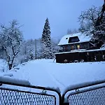 La Maison Du Chevalier - Et Tables D'hotes - Adults Only Bed & Breakfast Marat