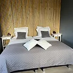 La Maison Du Chevalier - Et Tables D'hotes - Adults Only Marat