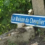 Bed & Breakfast La Maison Du Chevalier - Et Tables D'hotes - Adults Only Marat