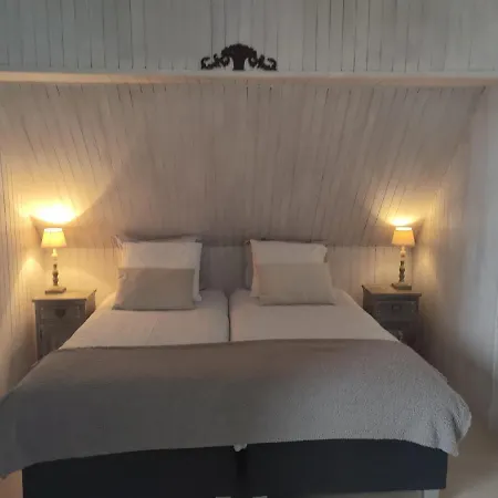 La Maison Du Chevalier Bed & Breakfast Marat