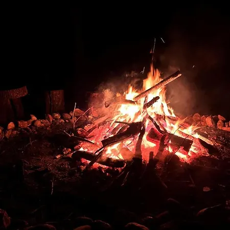 La Maison Du Chevalier - Et Tables D'hotes - Adults Only Bed & Breakfast 3*