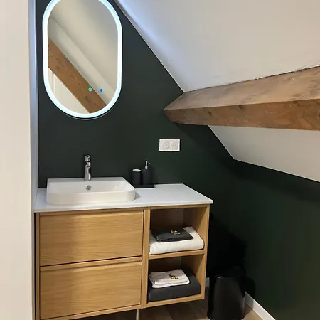 La Maison Du Chevalier - Et Tables D'hotes (adults Only) 3*