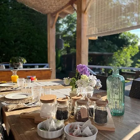 Bed & Breakfast La Maison Du Chevalier - Et Tables D'hotes (adults Only) Marat