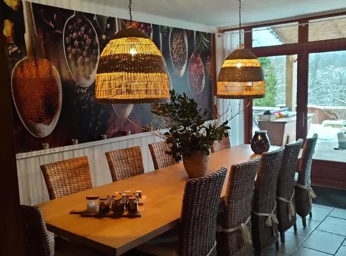 La Maison Du Chevalier - Et Tables D'hotes - Adults Only Bed & Breakfast 3*