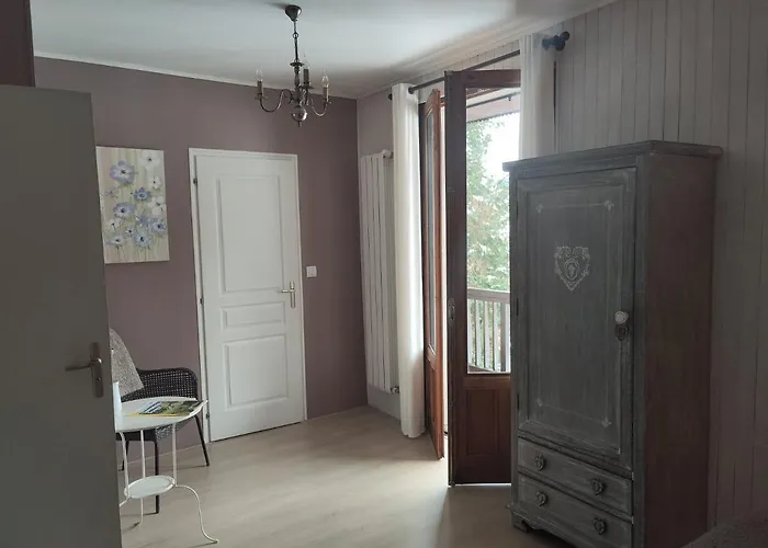 La Maison Du Chevalier - Et Tables D'hotes - Adults Only 3* Marat