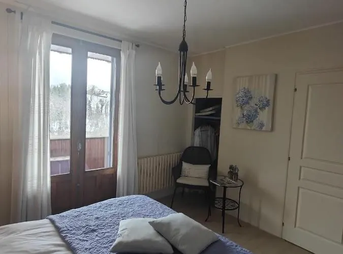 La Maison Du Chevalier - Et Tables D'hotes - Adults Only Отель типа 