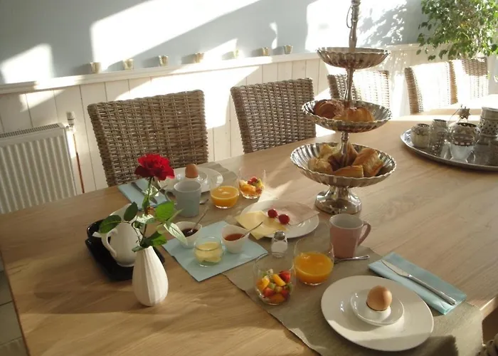 La Maison Du Chevalier - Et Tables D'hotes - Adults Only Отель типа 