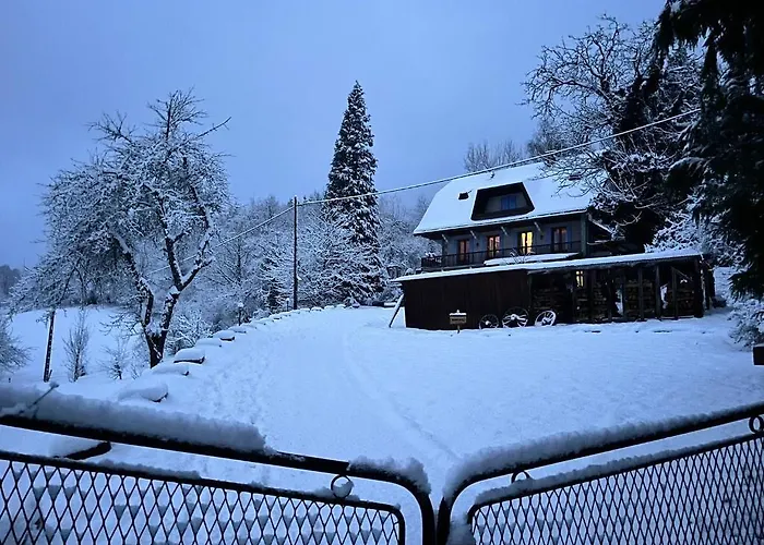 La Maison Du Chevalier - Et Tables D'hotes - Adults Only Bed & Breakfast Marat